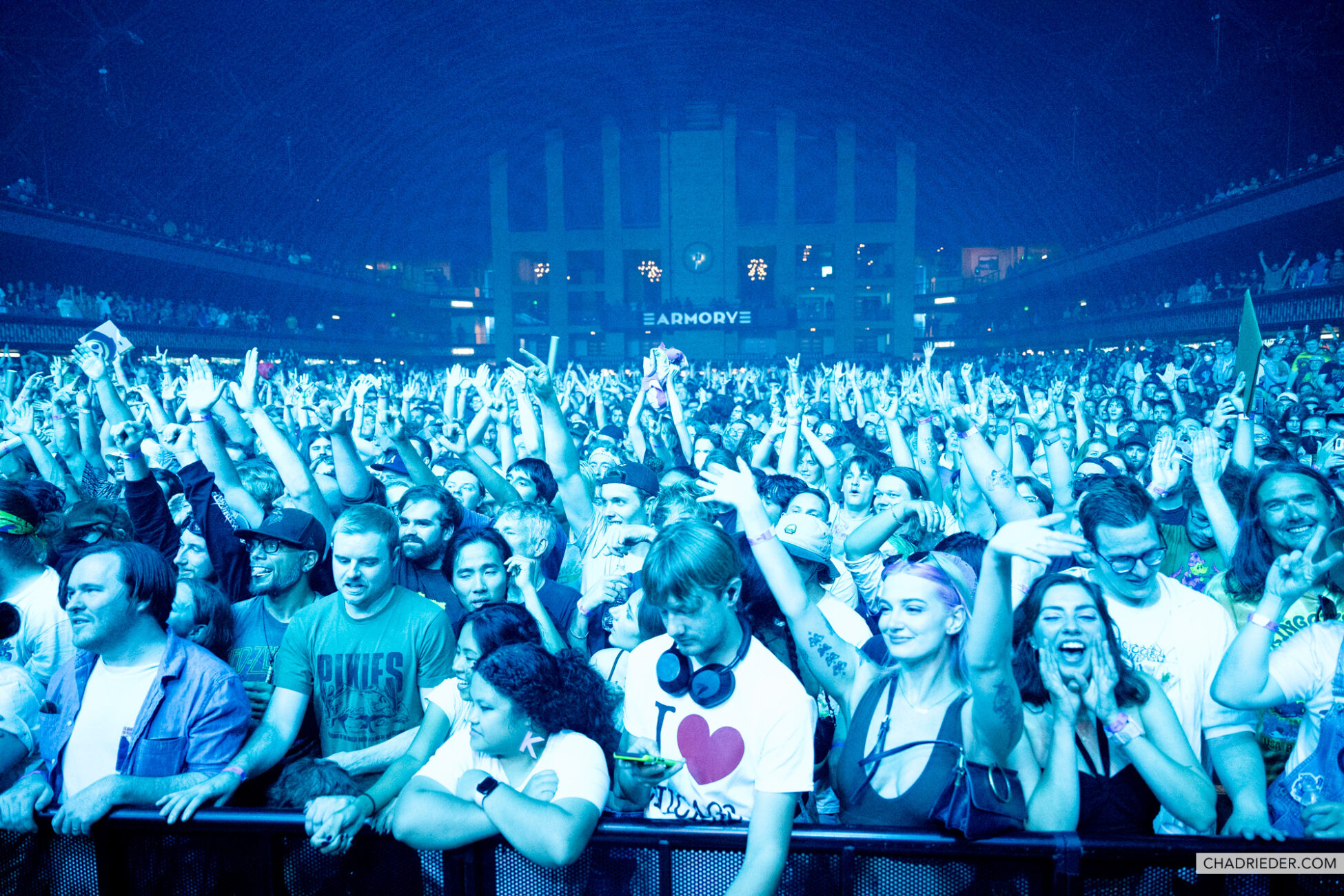 King Gizzard The Armory Minneapolis crowd